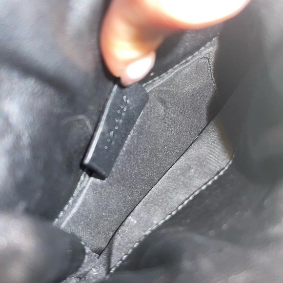 Mini Gucci Drawstring Pouch - Picture 7 of 9